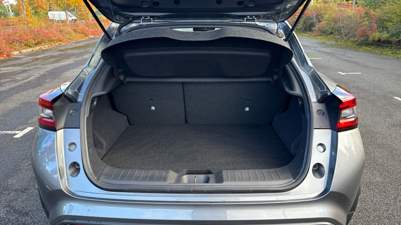 Nissan Juke 1.0 DiG-T 114 N-Connecta 5dr Petrol Hatchback